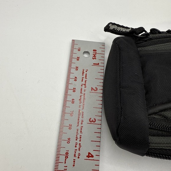 Case Logic Small Black Zip-Up Camera Case Soft Case ~ 3 Pocket Organization - Picture 6 of 6